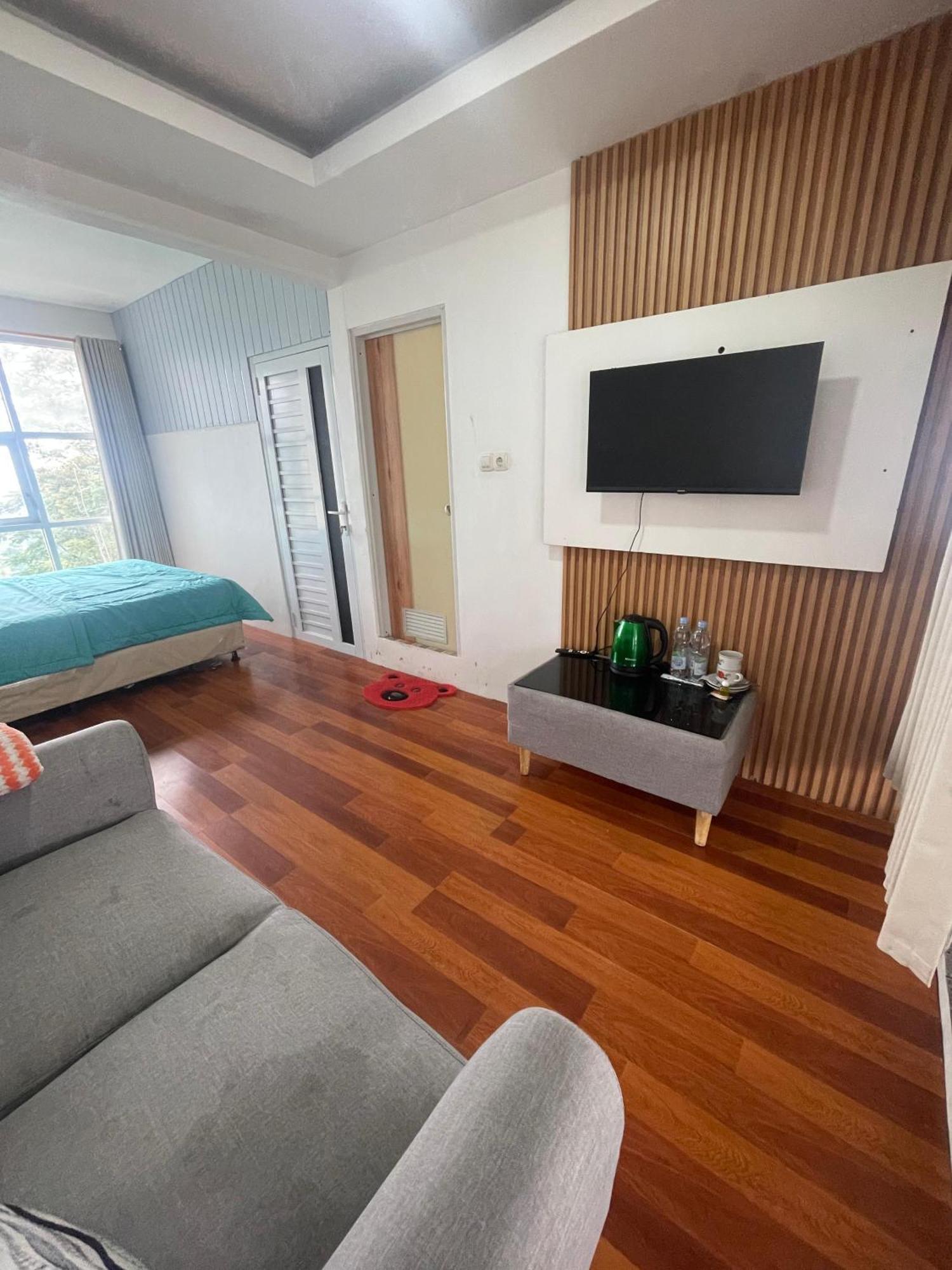 Pojok Kahyangan Homestay And Cabin Kejajar Екстер'єр фото